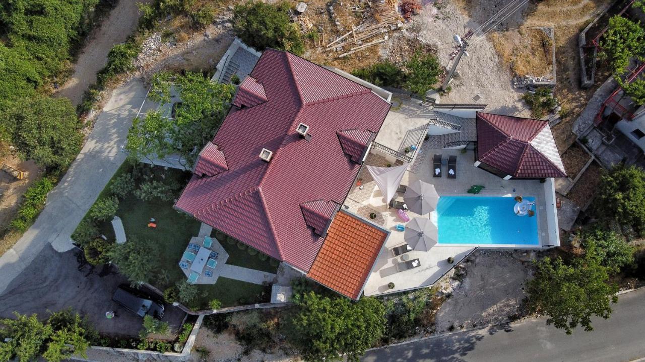 טרביניה Studio Apartmani Milovic מראה חיצוני תמונה