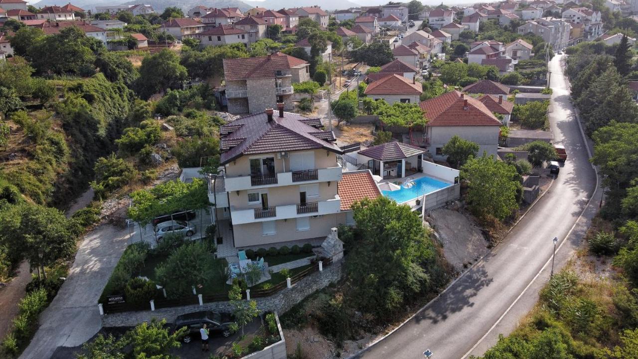טרביניה Studio Apartmani Milovic מראה חיצוני תמונה