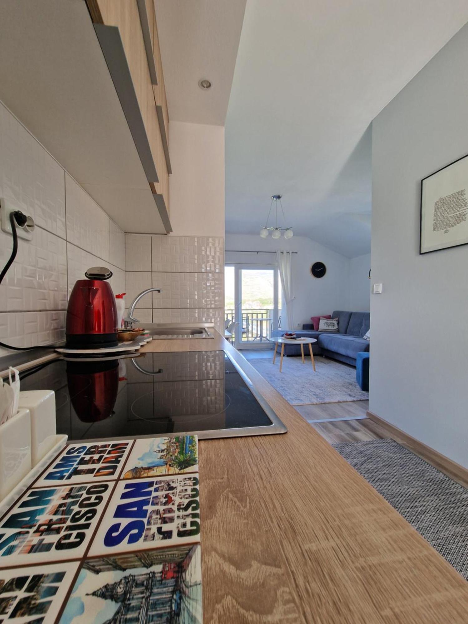 טרביניה Studio Apartmani Milovic מראה חיצוני תמונה