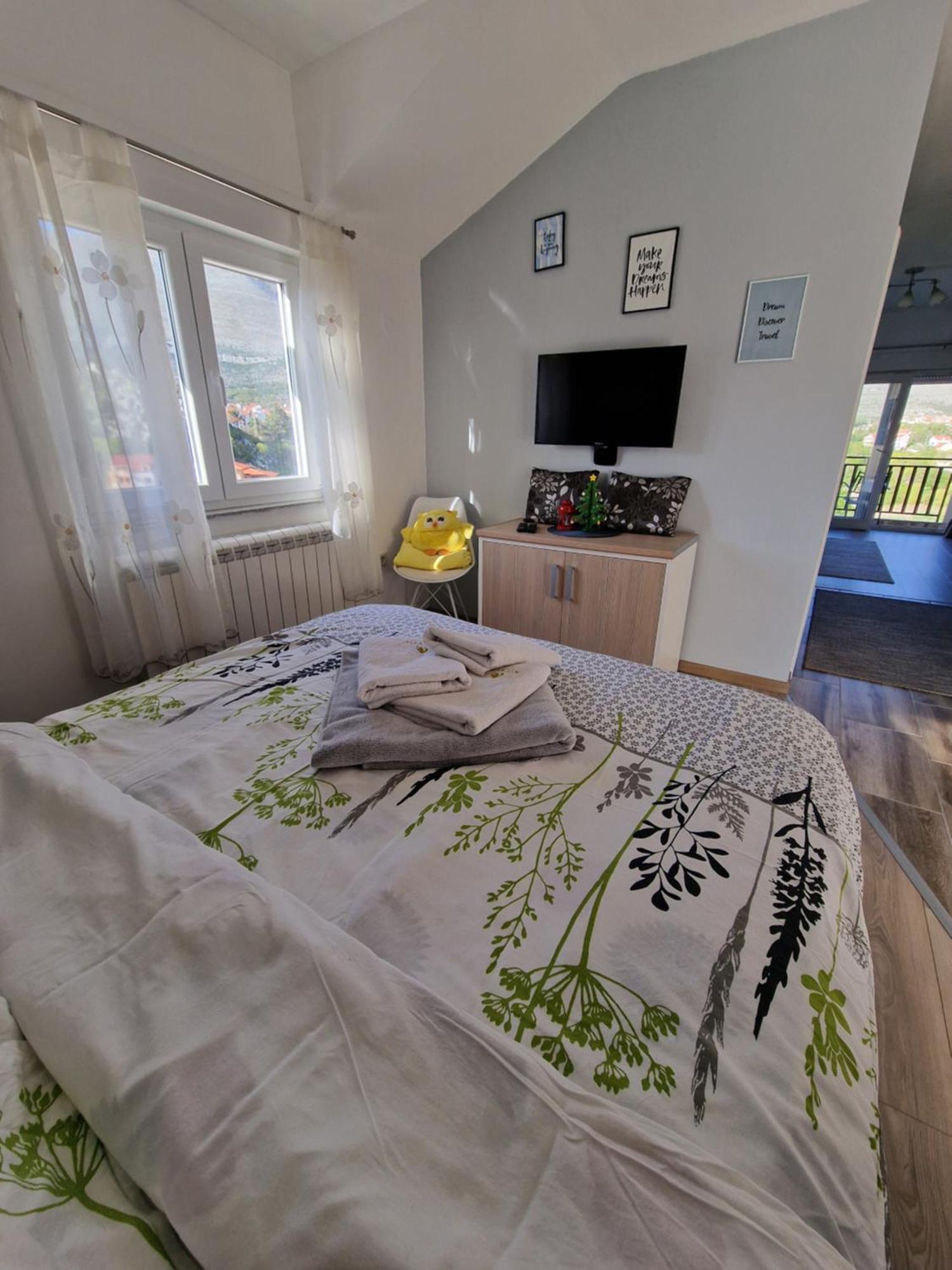 טרביניה Studio Apartmani Milovic מראה חיצוני תמונה