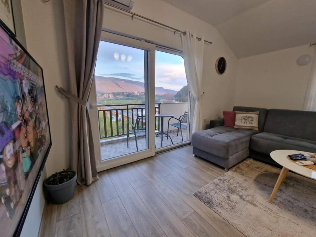טרביניה Studio Apartmani Milovic מראה חיצוני תמונה